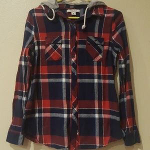 🔴 Plaid shirt with hood